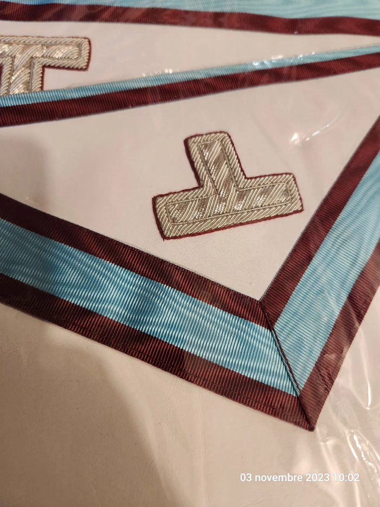 MMM Tablier en peau de "Président" et/ou "Passé Président"