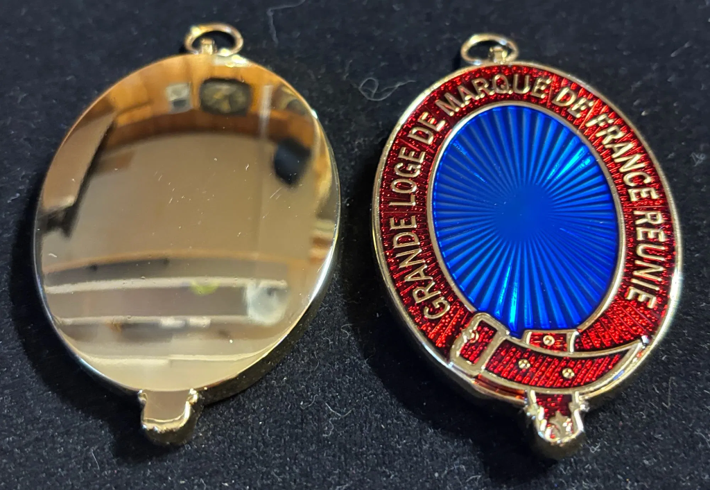 MMM Bijou de Passé Grand Officier de Marque