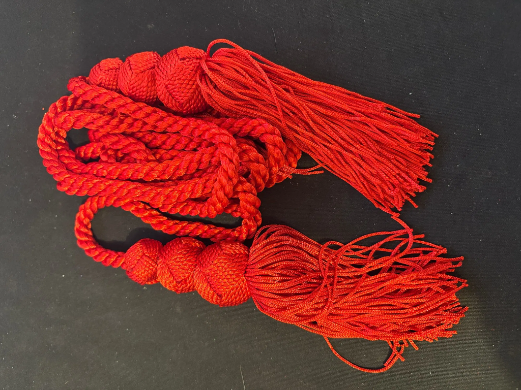 Cordon écarlate du premier au quatrième grade(+/- 2m)