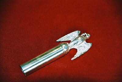 Emblème de verge Dc, Expert